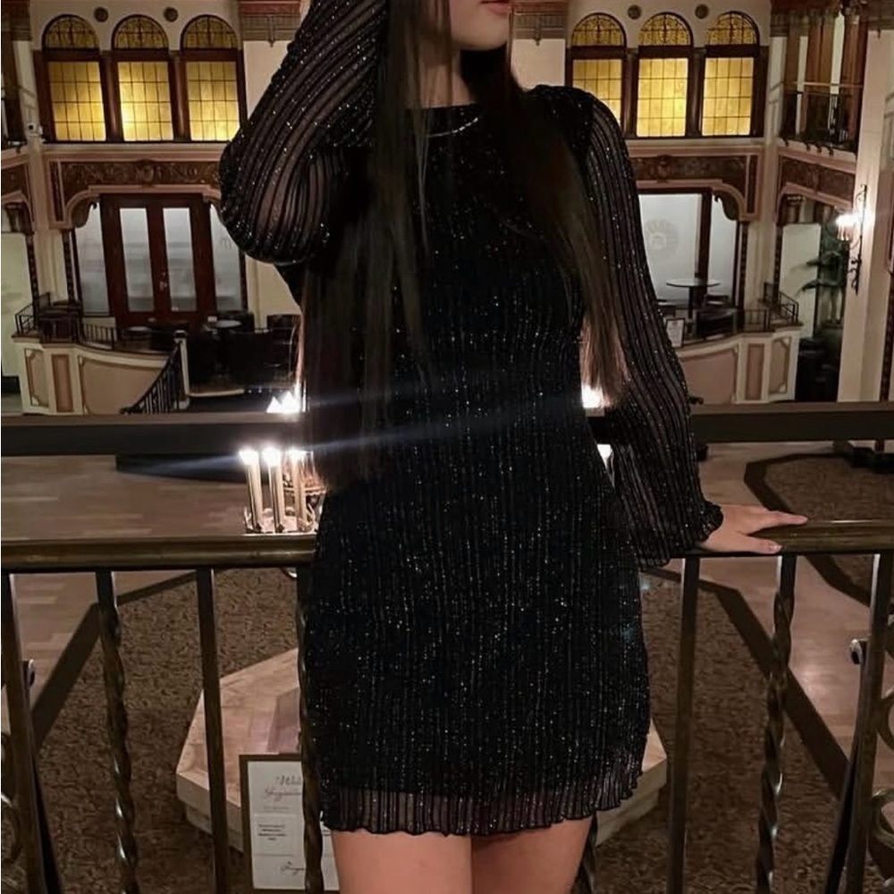 Windsor Black Glitter Long Sleeve Dress